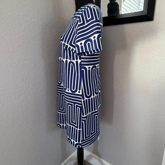 TRINA TURK Zap Geometric Short Sleeve Shift Dress Blue White Large - Picture 3 of 10